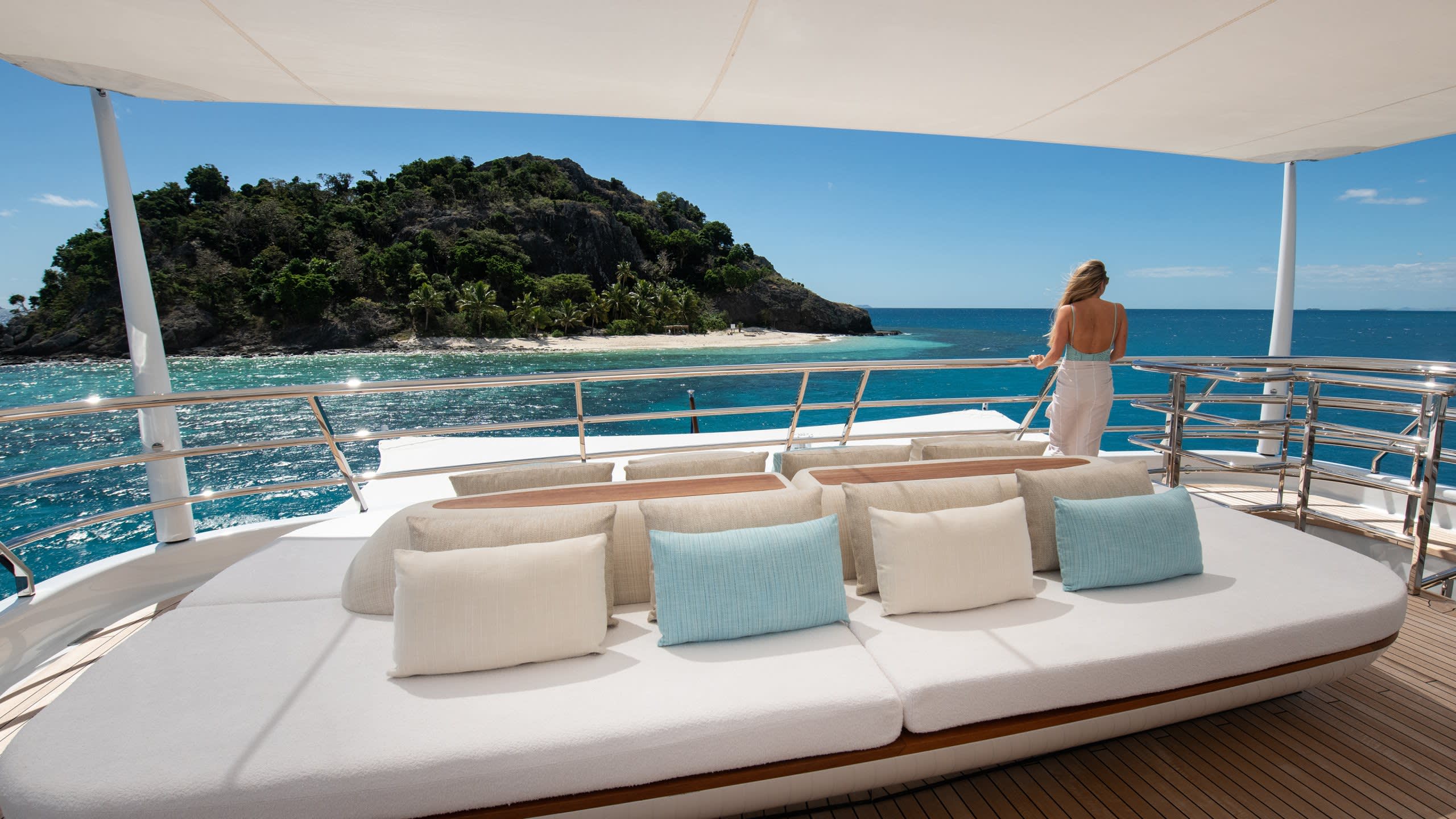 private yacht rental caribbean